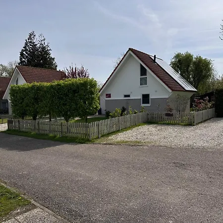 Holiday home Zee-tijd *